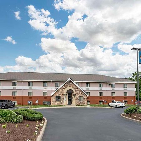 Suburban Studios Louisville East Exterior foto