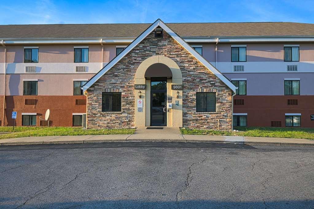 Suburban Studios Louisville East Exterior foto