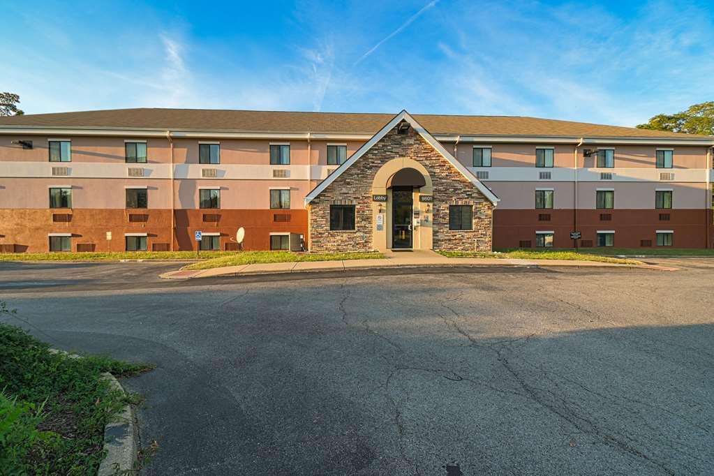 Suburban Studios Louisville East Exterior foto